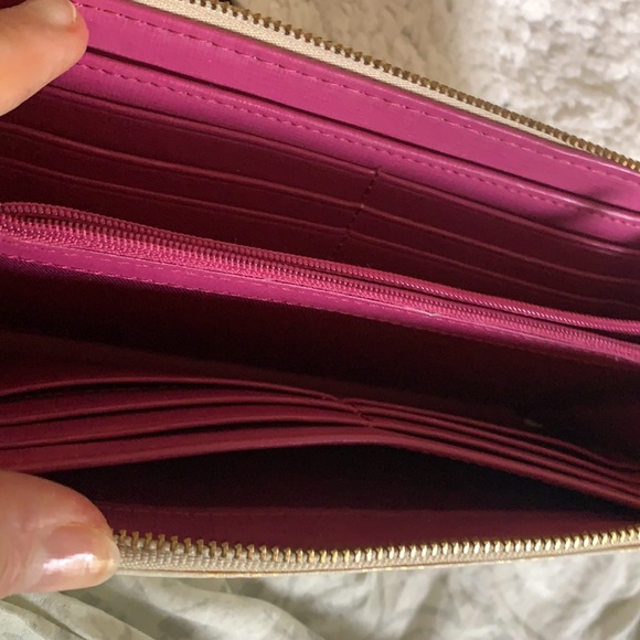 Fossil Wallet - Picture 2 of 2